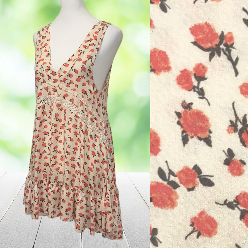 FREE PEOPLE Mini Slip Dress Babydoll Let It Happen Floral Crochet Lace Trim Sz S